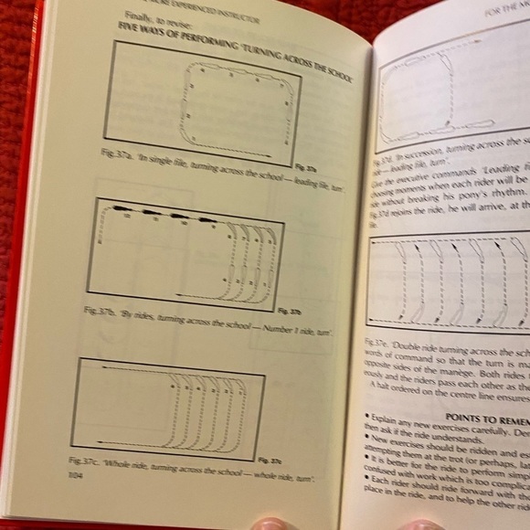 The Instructor’s Handbook of the British Horse Society and The Pony Club - Picture 4 of 5